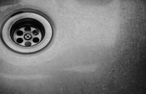 A Complete Guide to Fix a Clogged Kitchen Garbage Disposal